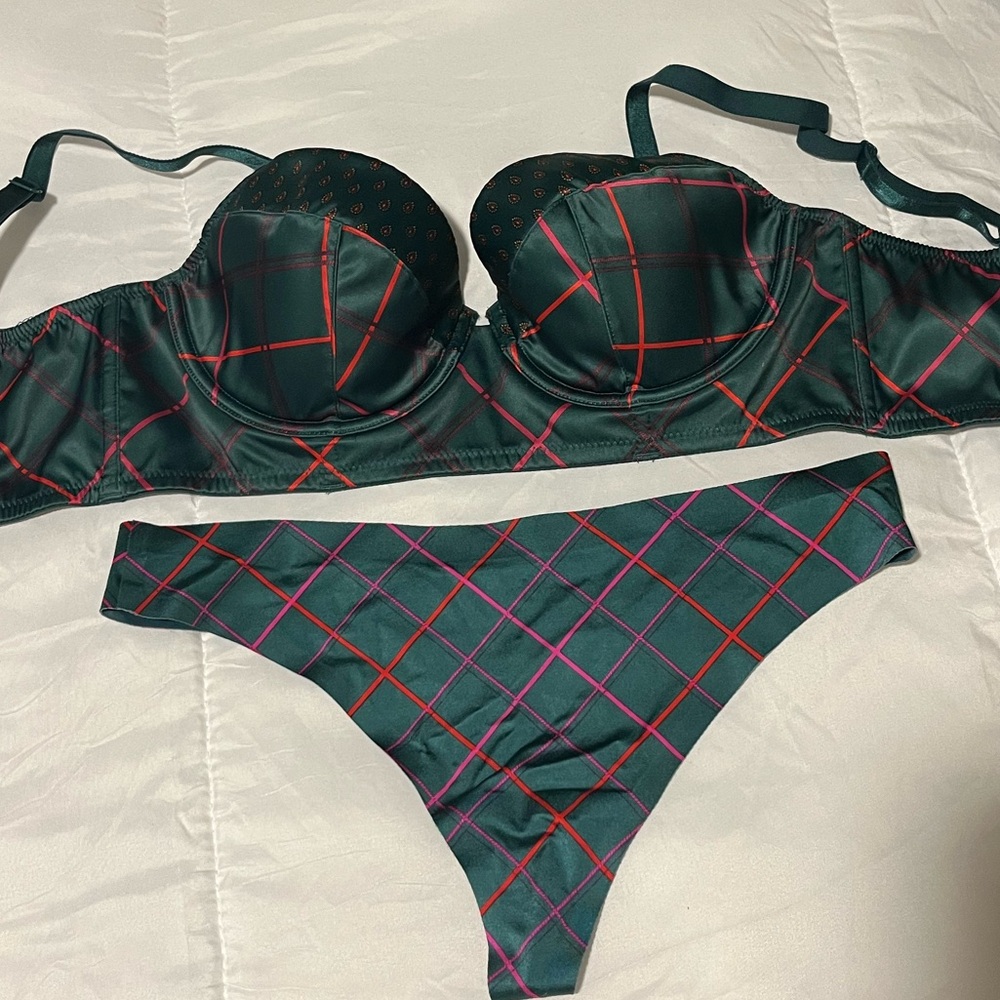 Victoria's Secret Green and Red Plaid Bra Set
